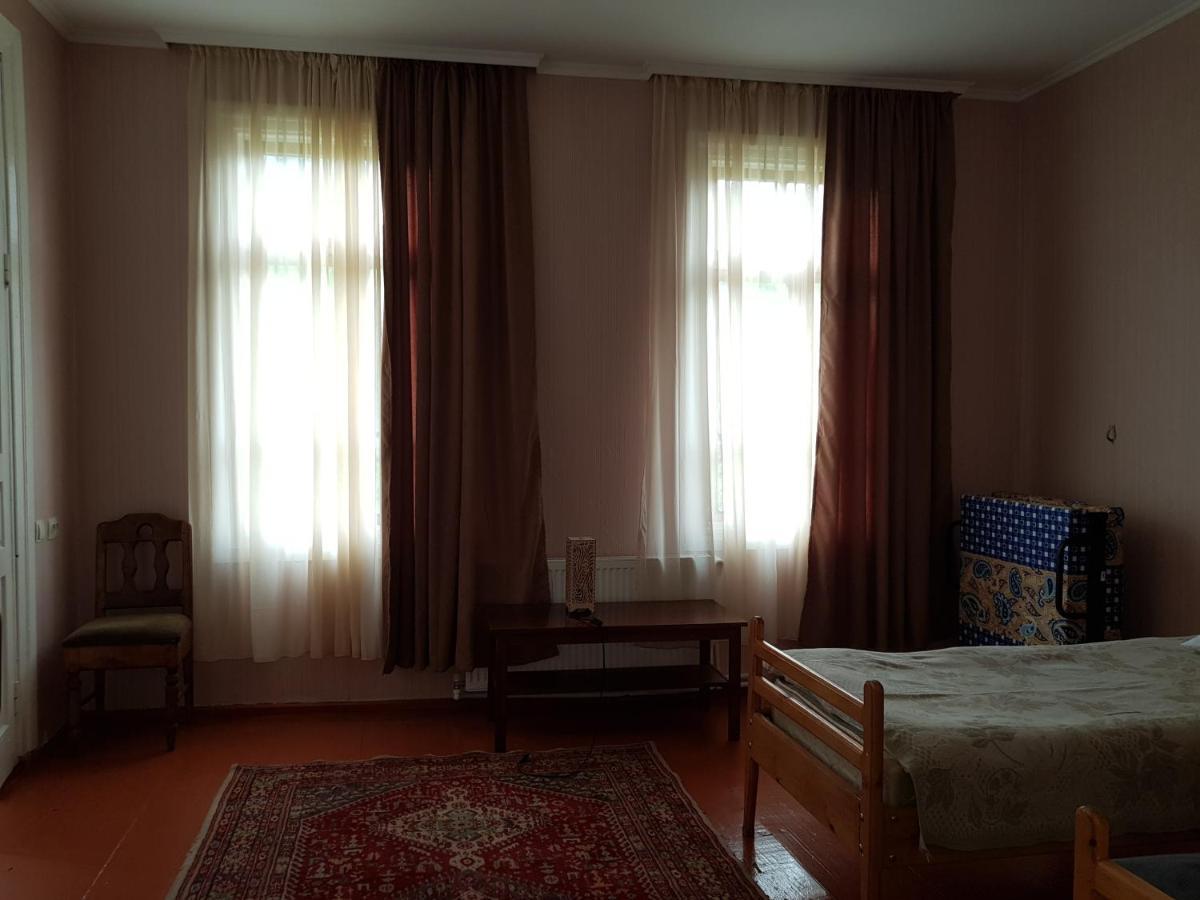 Garden House Местія Екстер'єр фото